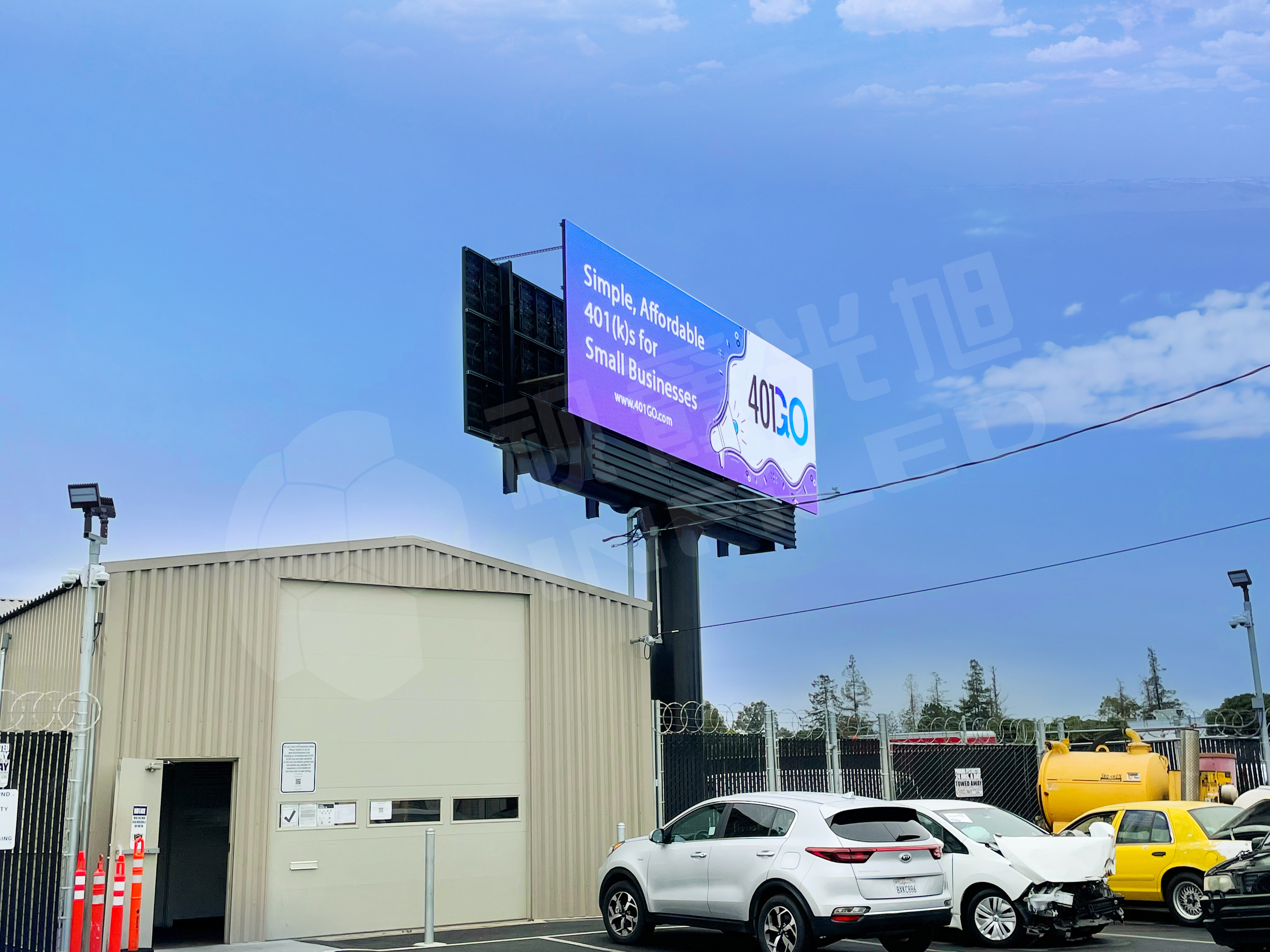 视爵光旭户外LED广告屏幕竖立在美国吉什东路