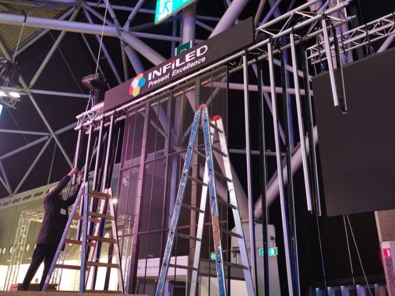 INFiLED workers are building ISE 2020 exhibition