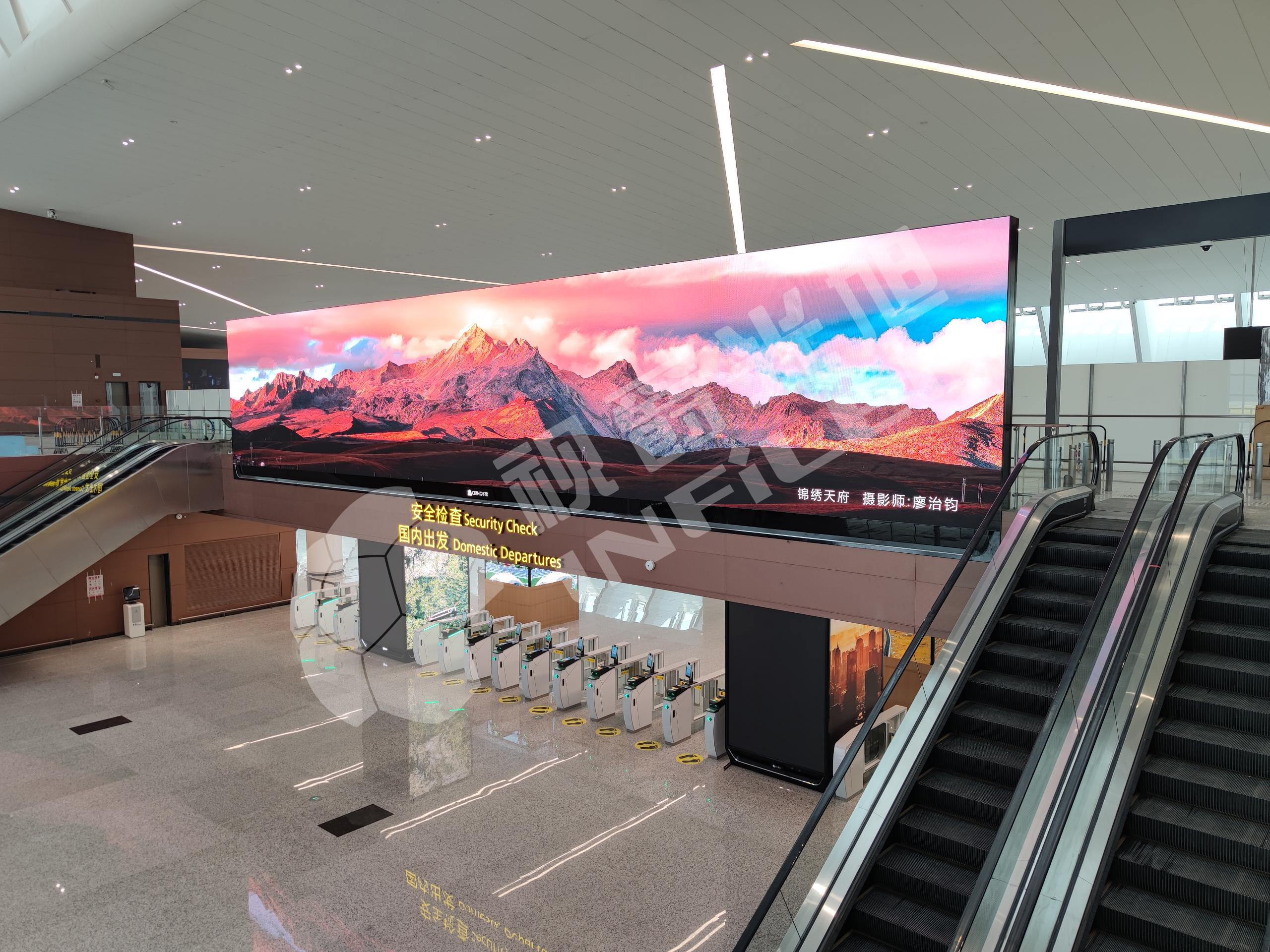 视爵光旭LED显示屏助力打造成都天府国际机场