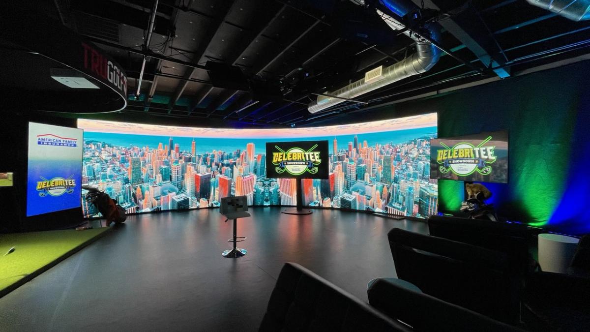 INFiLED LED Display as the Backdrop of “Celebritee Showdown” Live Stream