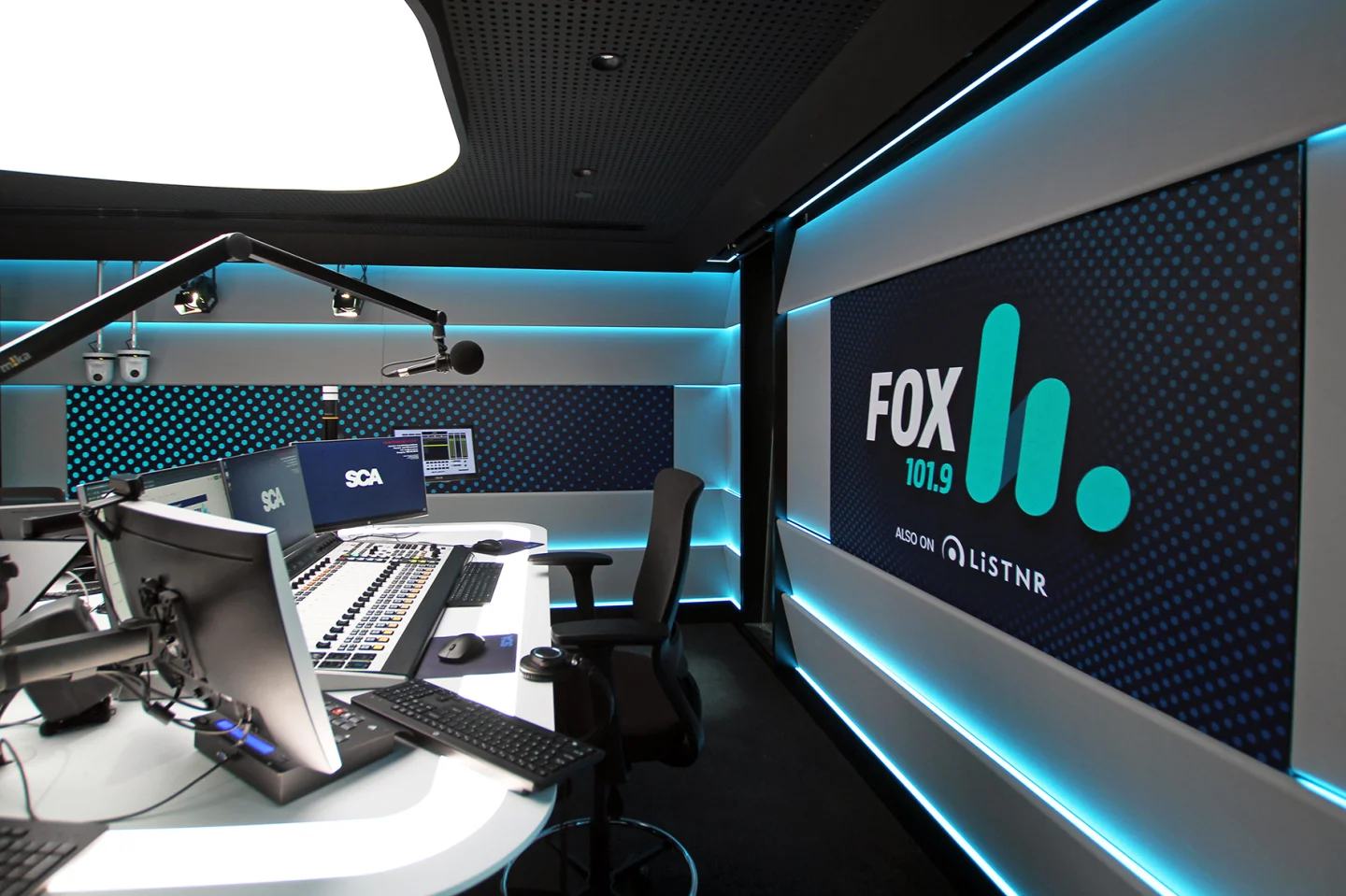 2022 Austereo 719m