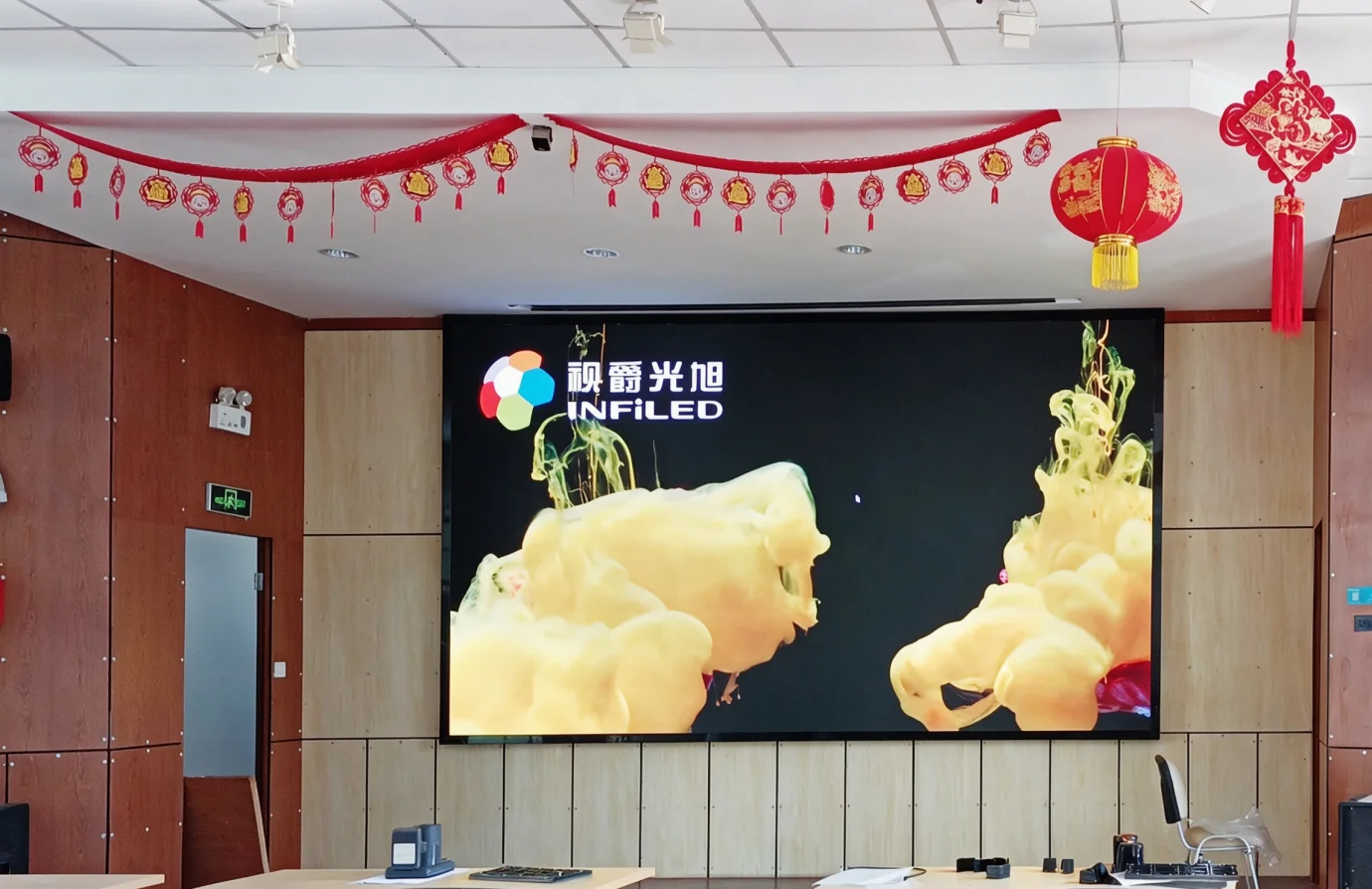 新升级！LED显示大屏走进上海市民办金盟学校多媒体教室